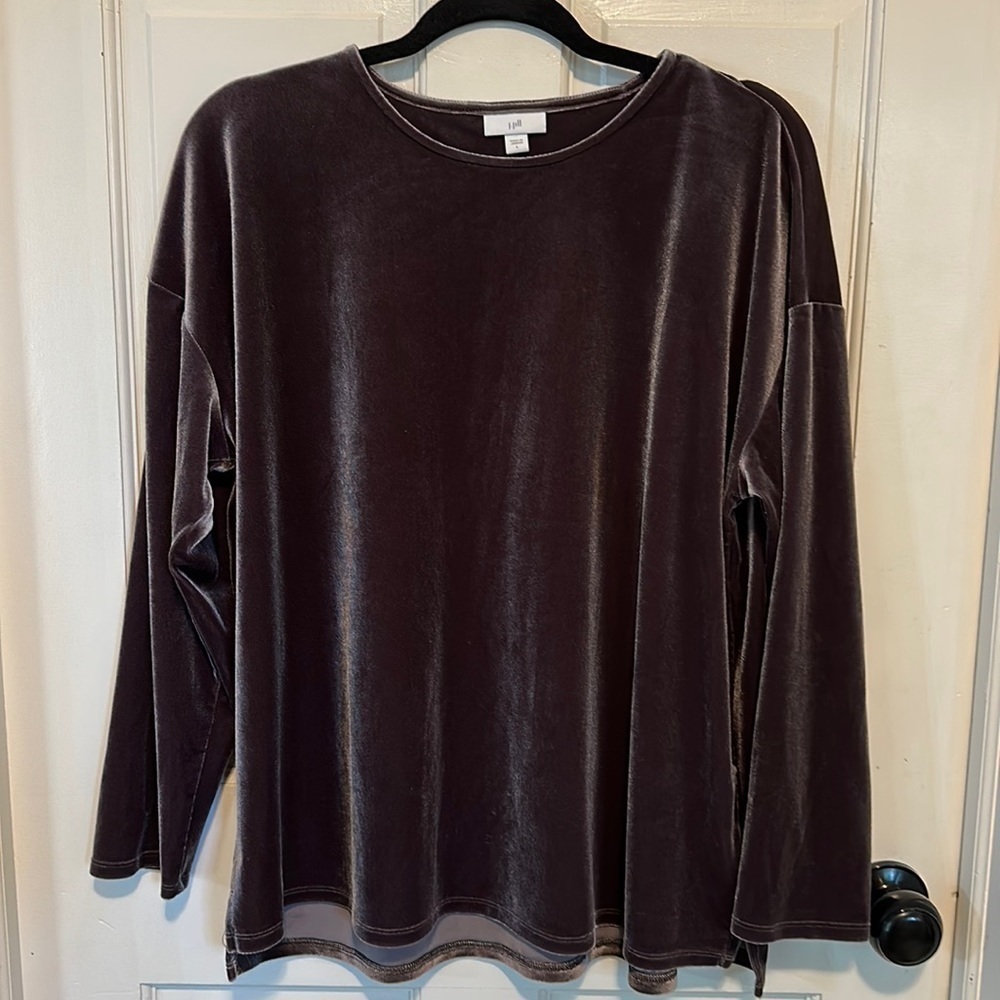 J.Jill Euc Soft Velour 3/4 Sleeve Top Size Large Grayish Silver